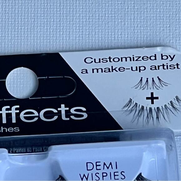 Ardell Professional Makeup  Studio Effects Beauty Demi Wispies Reusable Lashes - Picture 4 of 7